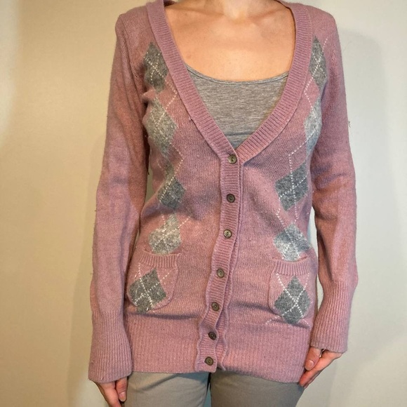 Cashmere Cardigan - Picture 6 of 10